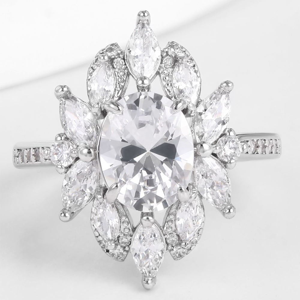 Inel din Aliaj Placat cu Aur ( 10 grame ) cu Cristal Alb Emporia®