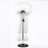 Căciulă de iarnă din blană artificială albă, cu eșarfă – mărime universală