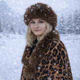 Căciulă de iarnă din blană artificială maro, cu eșarfă – mărime universală