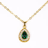 Set din Aliaj Placat cu Aur ( 13 grame ) cu Cristal Verde Emporia® și Cristal Alb Emporia® ( Colier+Cercei+Brățară+Inel+Pandantiv )