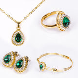 Set din Aliaj Placat cu Aur ( 13 grame ) cu Cristal Verde Emporia® și Cristal Alb Emporia® ( Colier+Cercei+Brățară+Inel+Pandantiv )