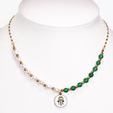Set din Aliaj Placat cu Aur ( 7 grame ) cu Agat Verde și Perlă de cristal 35 Carate ( Colier+Cercei+Brățară )