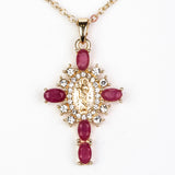 Cruce Colier din Aliaj Placat cu Aur ( 5.1 grame ) cu Rubin și Cristal Alb Emporia® 0.33 Carate ( Colier+Pandantiv )