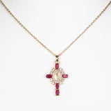 Cruce Colier din Aliaj Placat cu Aur ( 5.1 grame ) cu Rubin și Cristal Alb Emporia® 0.33 Carate ( Colier+Pandantiv )