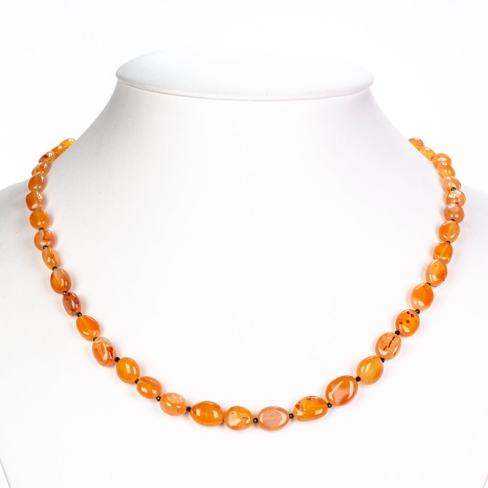 Colier din Pepită ( 39.88 grame ) cu Carneol și Spinel Negru 199.36 Carate