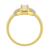 Inel din Argint 925 Placat cu Aur ( 2.43 grame ) cu Piatra Lunii Curcubeu și Topaz Alb 0.57 Carate