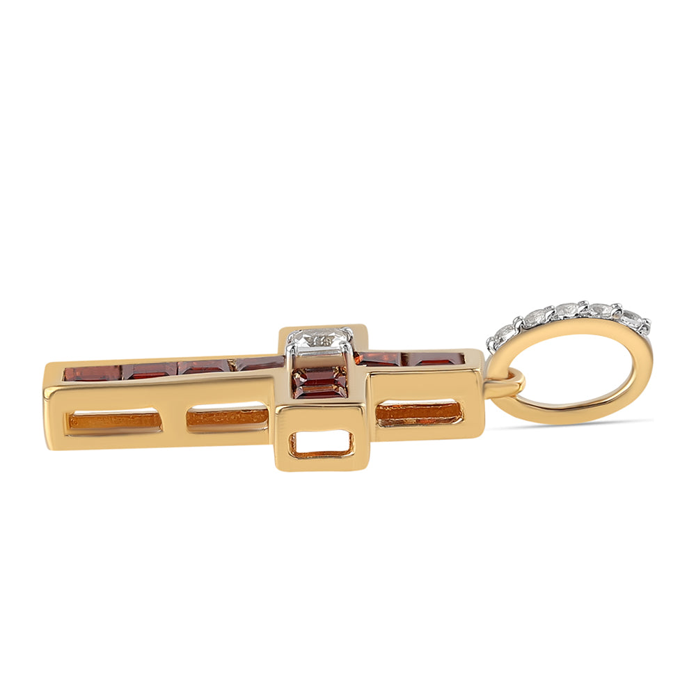 Cruce Pandantiv din Argint 925 Placat cu Aur ( 1.85 grame ) cu Granat Barton și Topaz Alb 1.31 Carate