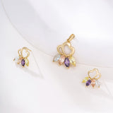 Set din Aliaj Placat cu Aur cu Cristal Violet Emporia® și Cristal Alb Emporia® ( Cercei+Pandantiv )