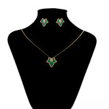 Set din Aliaj Placat cu Aur cu Cristal Verde Emporia® și Cristal Alb Emporia® ( Colier+Cercei )