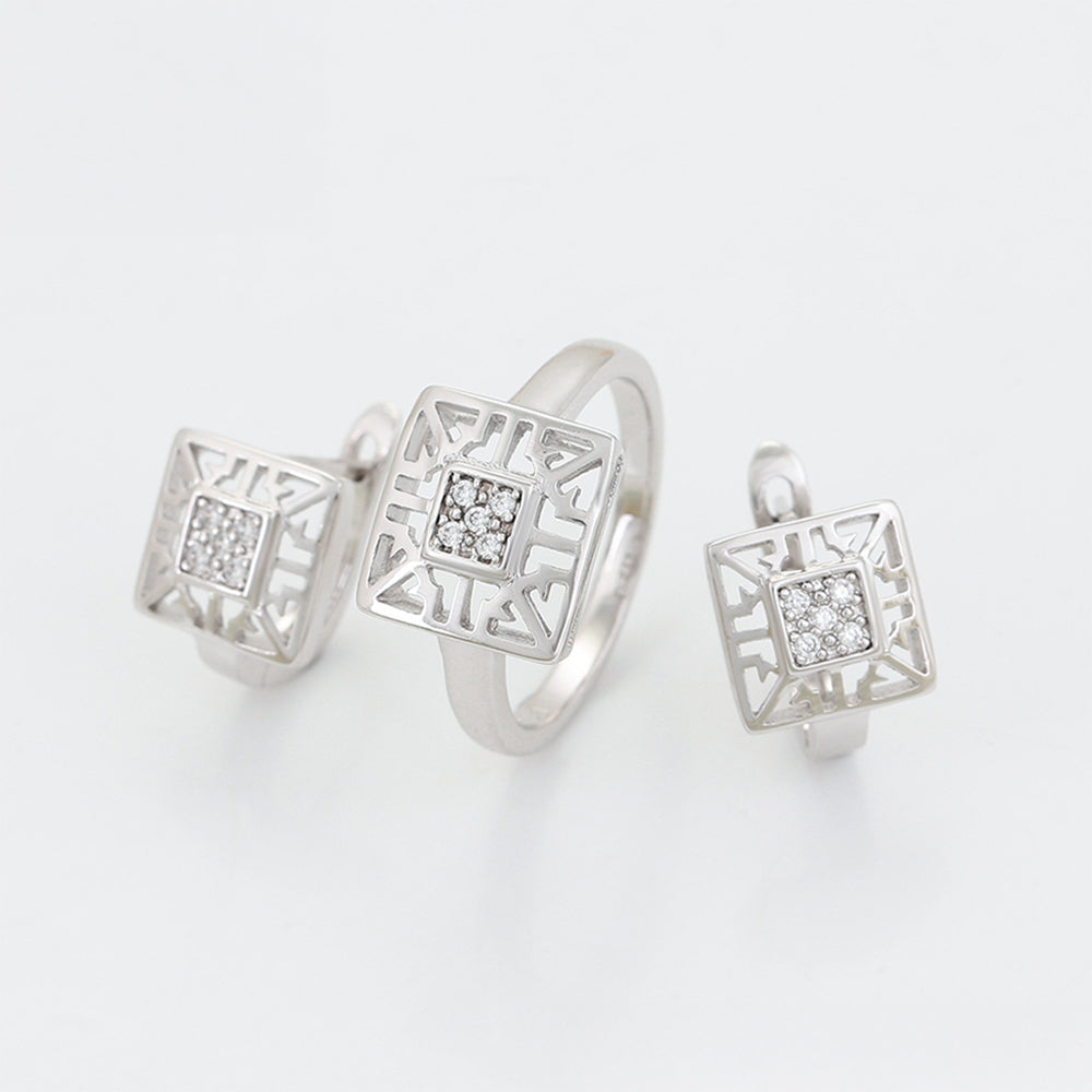 Set din Aliaj Placat cu Aur cu Cristal Alb Emporia® ( Cercei+Inel )