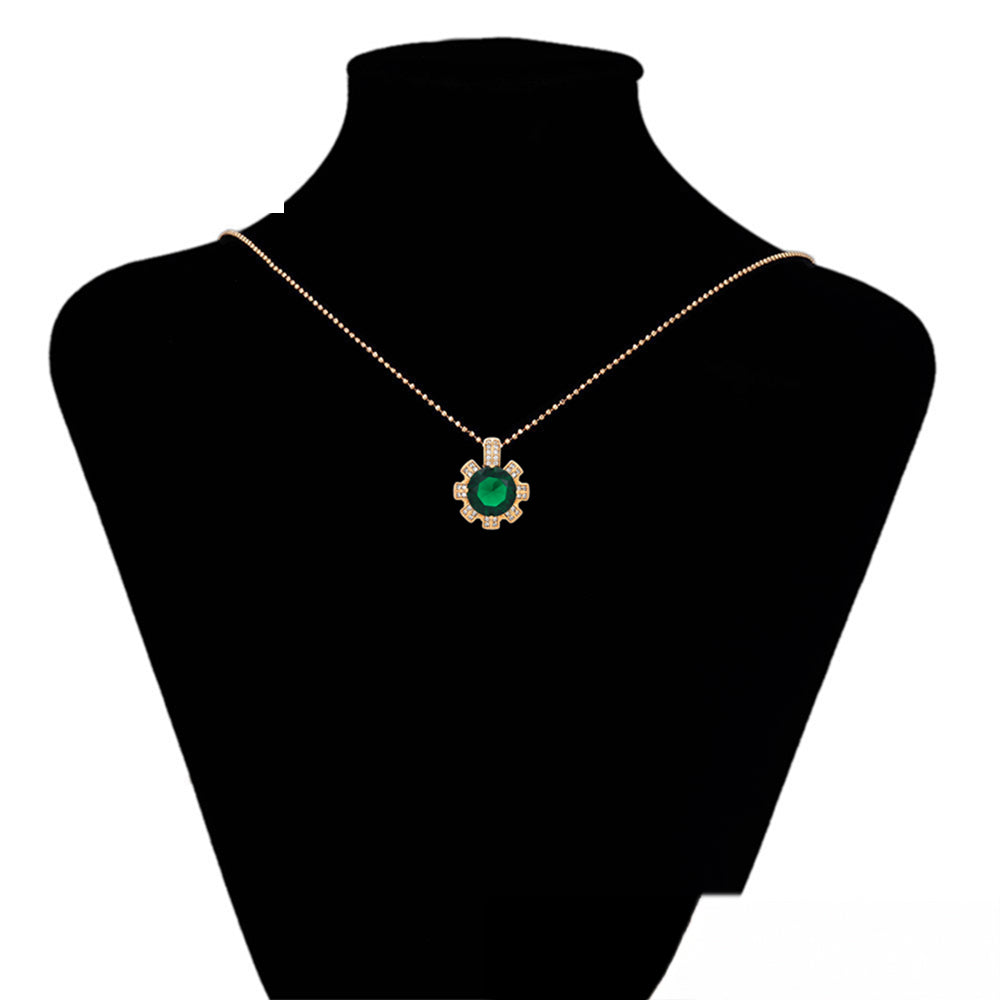 Set din Aliaj Placat cu Aur cu Cristal Verde Emporia® și Perlă de cristal ( Cercei+Inel+Pandantiv )