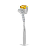 Inel din Argint 925 ( 1.8 grame ) cu Citrin Ural și Topaz Alb 0.65 Carate