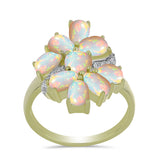 Inel din Argint 925 Placat cu Aur ( 4.86 grame ) cu Opal Etiopian Lega Dembi și Topaz Alb 2.61 Carate