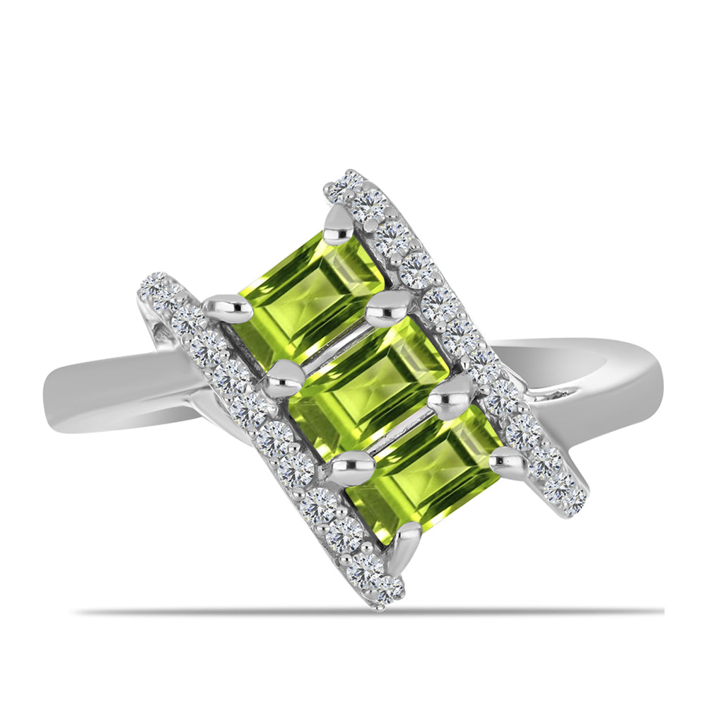 Inel din Argint 925 ( 2.89 grame ) cu Peridot Changbai și Topaz Alb 1.19 Carate