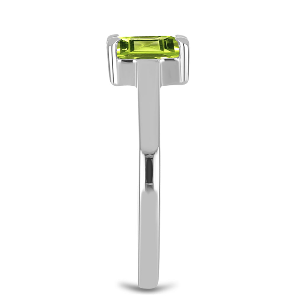 Inel din Argint 925 ( 2.71 grame ) cu Peridot Changbai 1.02 Carate