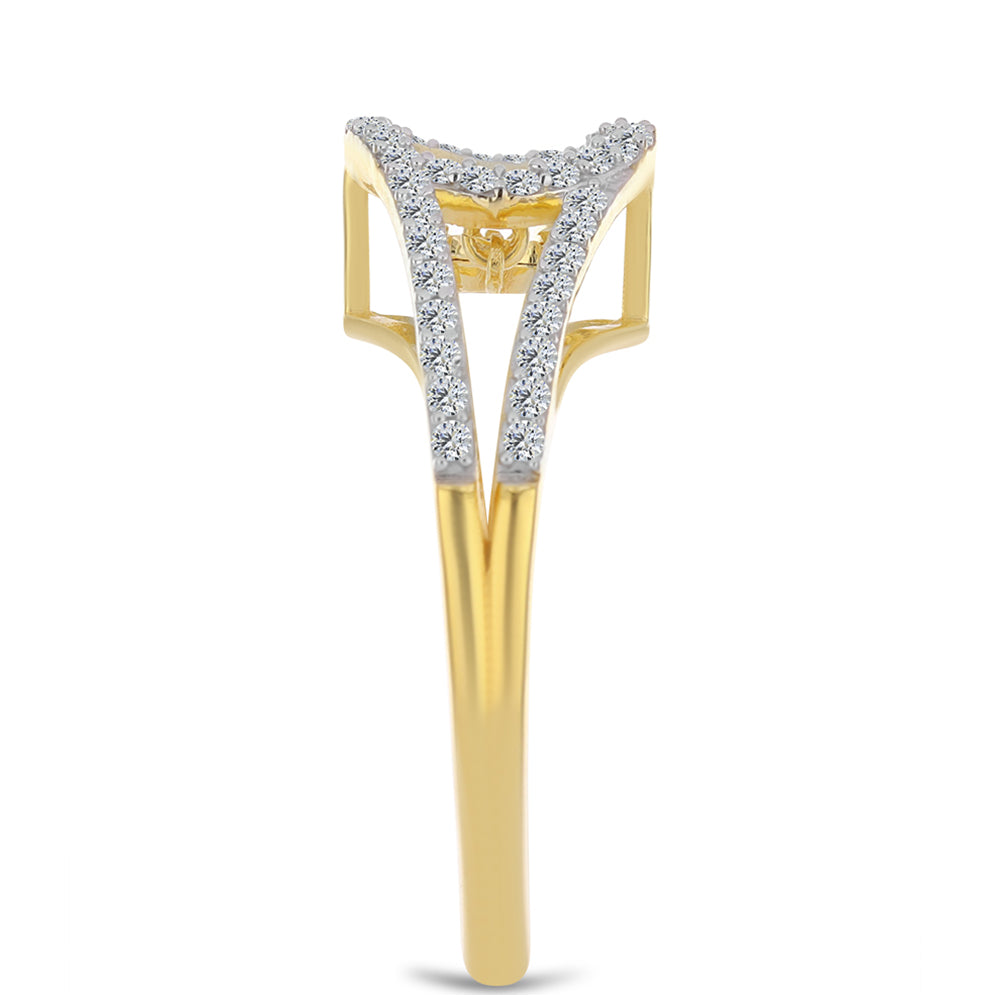 Inel din Argint 925 Placat cu Aur ( 3.55 grame ) cu Diamant Coniac și Topaz Alb 0.49 Carate