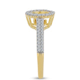 Inel din Argint 925 Placat cu Aur ( 3.33 grame ) cu Diamant Coniac și Topaz Alb 0.73 Carate