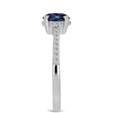 Inel din Argint 925 ( 1.94 grame ) cu Moissanite Violet Imperial și Topaz Alb 1.51 Carate