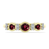 Inel din Argint 925 Placat cu Aur ( 1.92 grame ) cu Granat Rodolit și Topaz Alb 0.77 Carate
