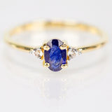 Inel din Argint 925 Placat cu Aur ( 1.35 grame ) cu Safir Albastru Australian și Topaz Alb 0.77 Carate