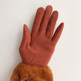 Mănuși de Iarnă Maro din Blană Artificială, compatibile cu ecranul tactil - Multilady.ro